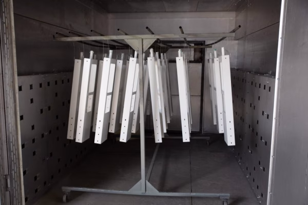 Tại sao nhiệt độ sấy quan trọng trong quá trình sơn tĩnh điện?