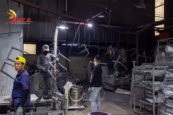 Gia công sắt sơn tĩnh điện