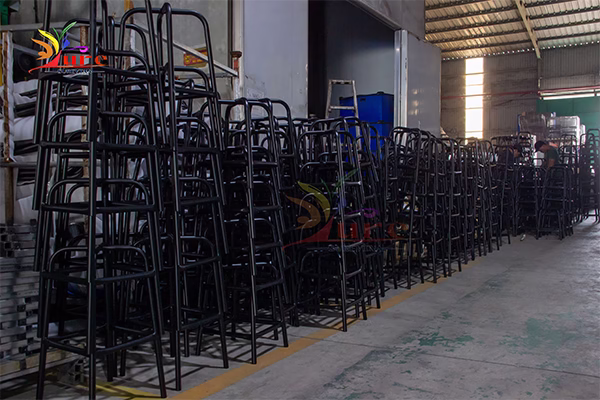 Vai Trò Của Sơn Tĩnh Điện Trong Ngành Nội Thất Kim Loại